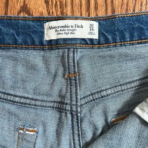 Abercrombie ankle straight ultra high rise